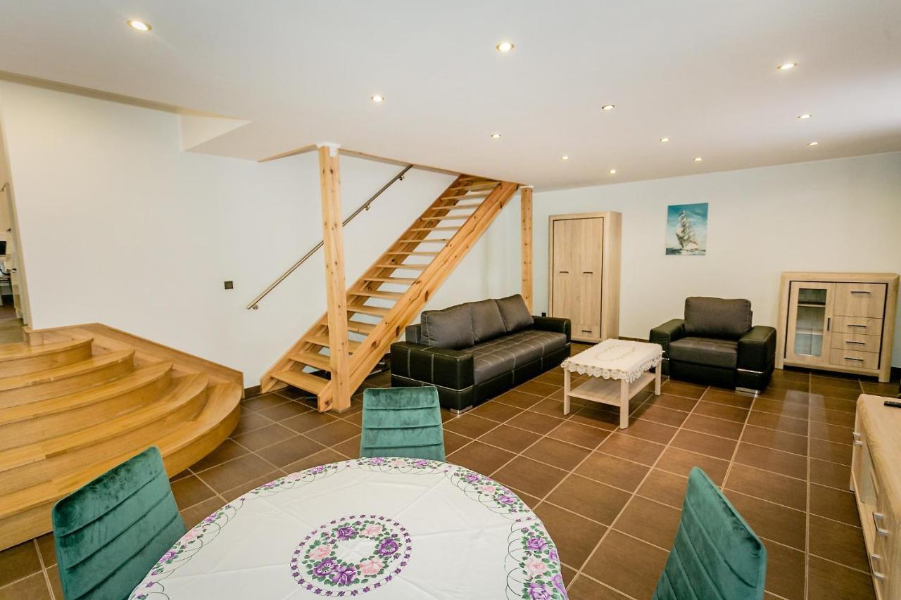 스타로바 볼라 Apartament Stalowa 아파트 외부 사진